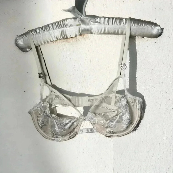 Vintage NBB Lingerie glam lace bra 34B - Picture 1 of 6